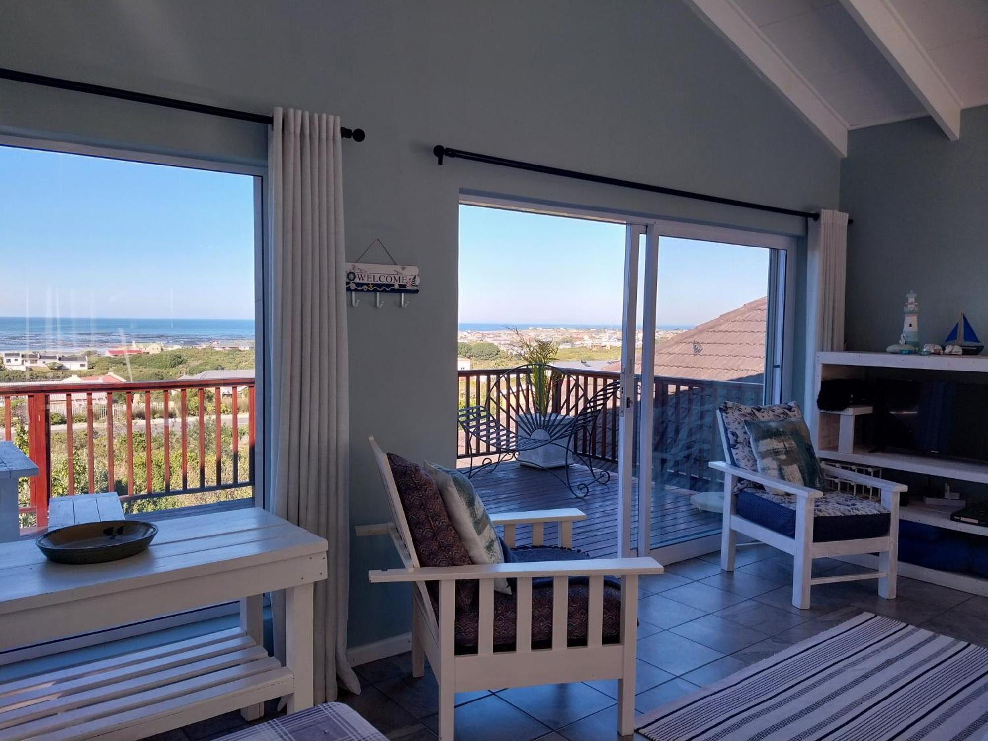 The Trailhouse Hotel Betty's Bay Eksteriør billede
